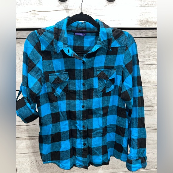 Miley Cyrus & Max Azria Tops - Miley Cyrus Flannel – Blue & Black Buffalo Plaid 💙🖤 Y2K Hannah Montana Vibes